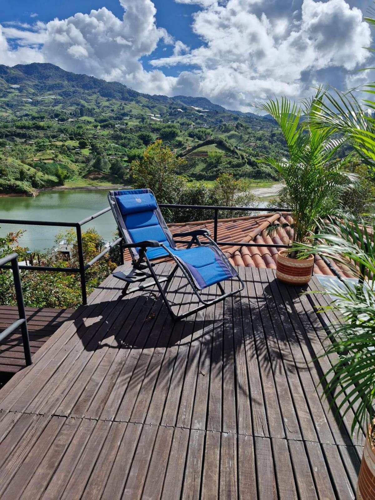 1714 Hotel Boutique Guatape Exterior photo